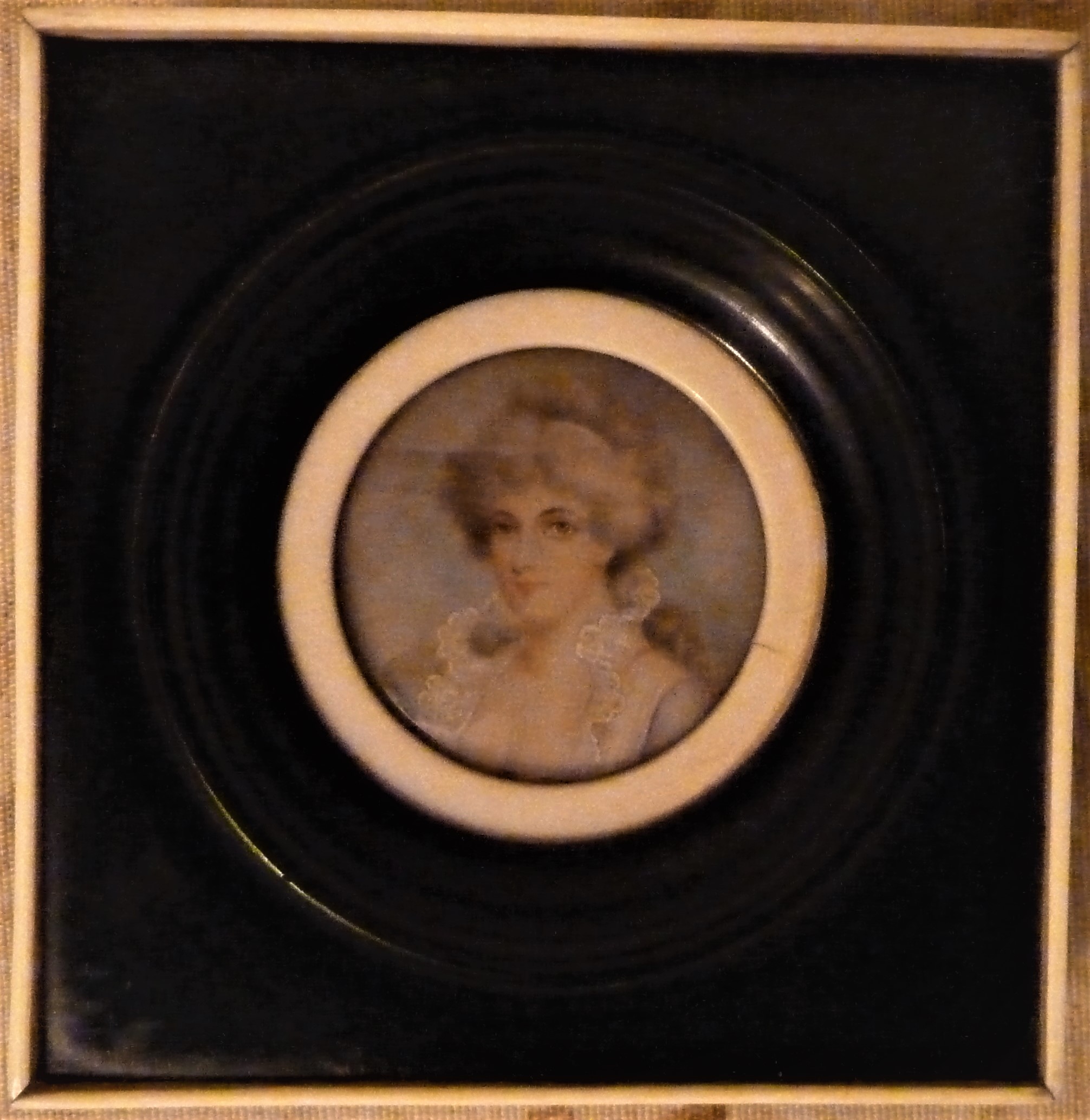 Sir William Charles Ross (1794-1860) 
British portrait miniature of lady Colville watercolour probably on ivory, inscribed to verso and red wax seal.
Ross was born in London and descended from a Scottish family who had settled at Tain in Rosshire.  
 In 1837 Queen Victoria and the Duchess of Kent sat for him, and in succeeding years Queen Adelaide, the Prince Consort, the royal children, and various members of the royal families of France, 